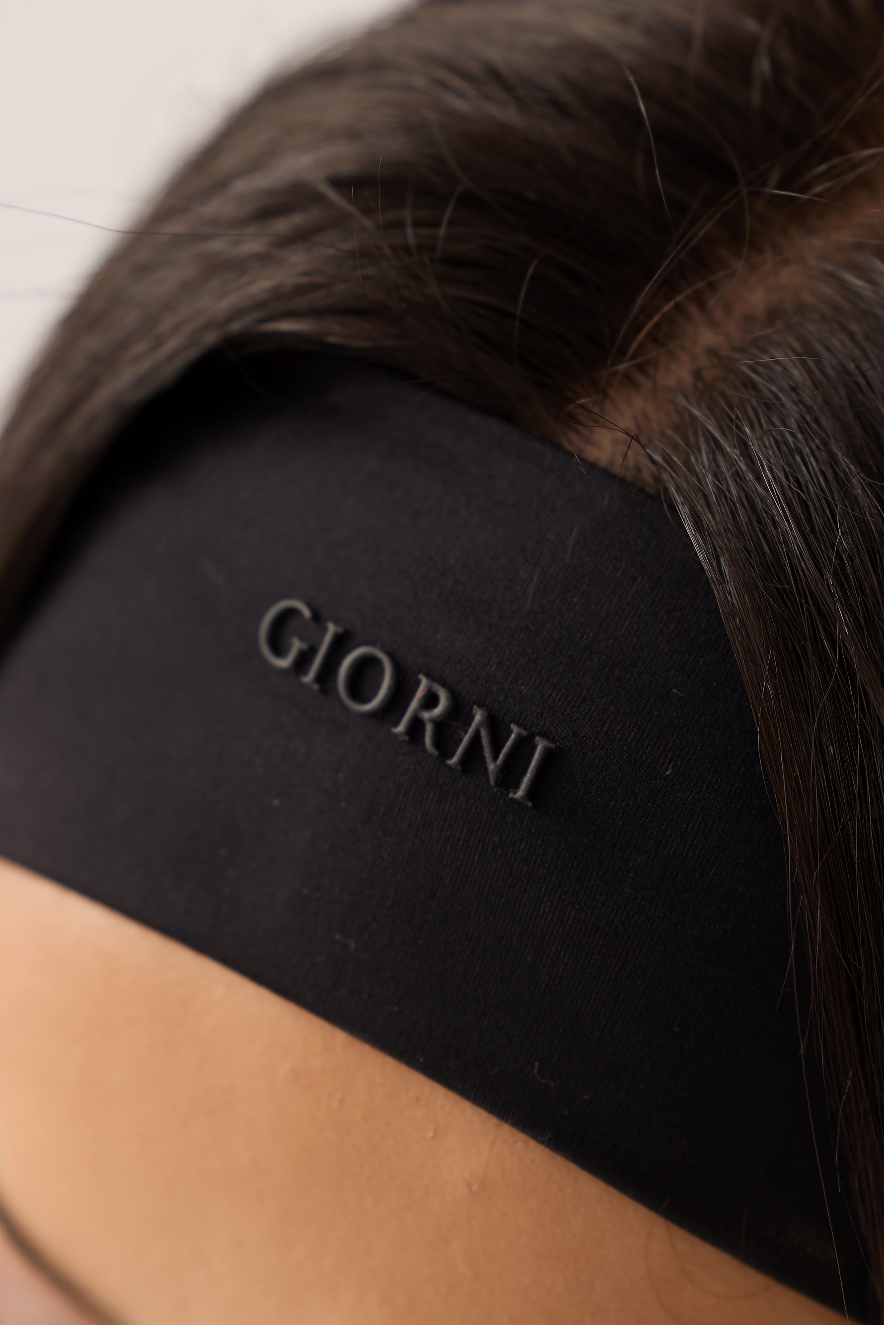 GIORNI SCULPTED HEADBAND - BLACK