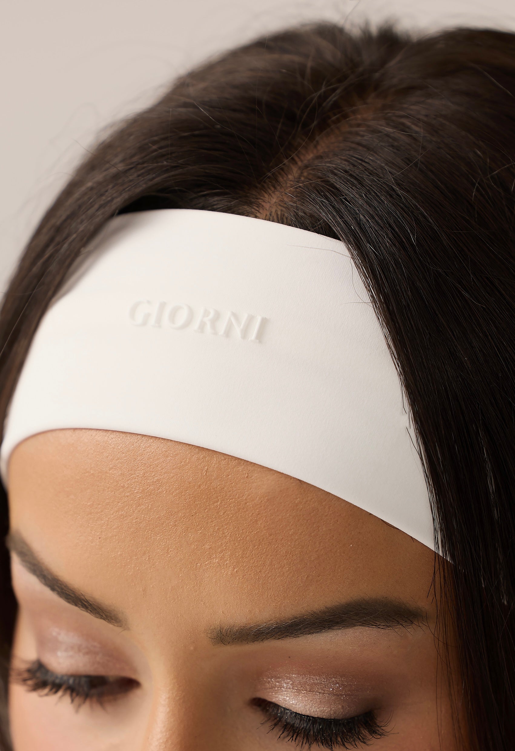 GIORNI SCULPTED HEADBAND - WHITE